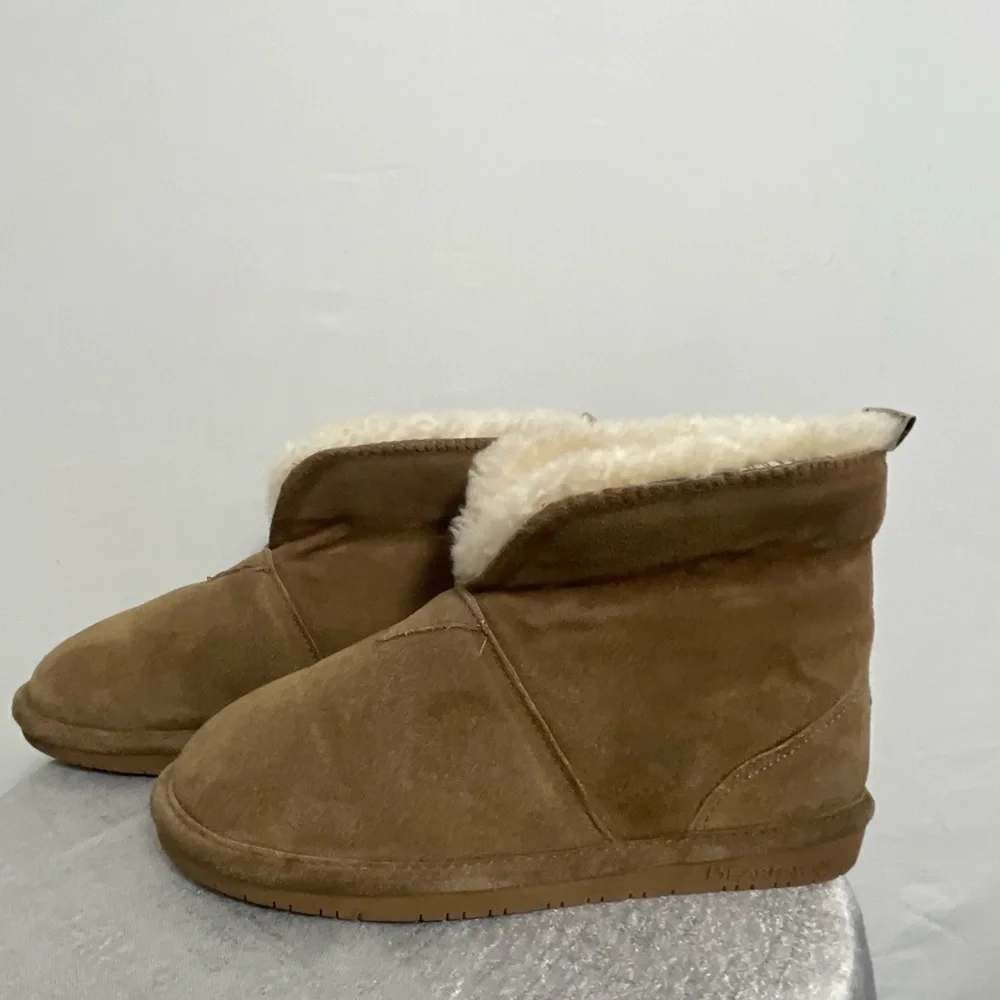 Bearpaw Tristen Chestnut Suede Shearling Boots – women’s Size 7 – (B22)✨